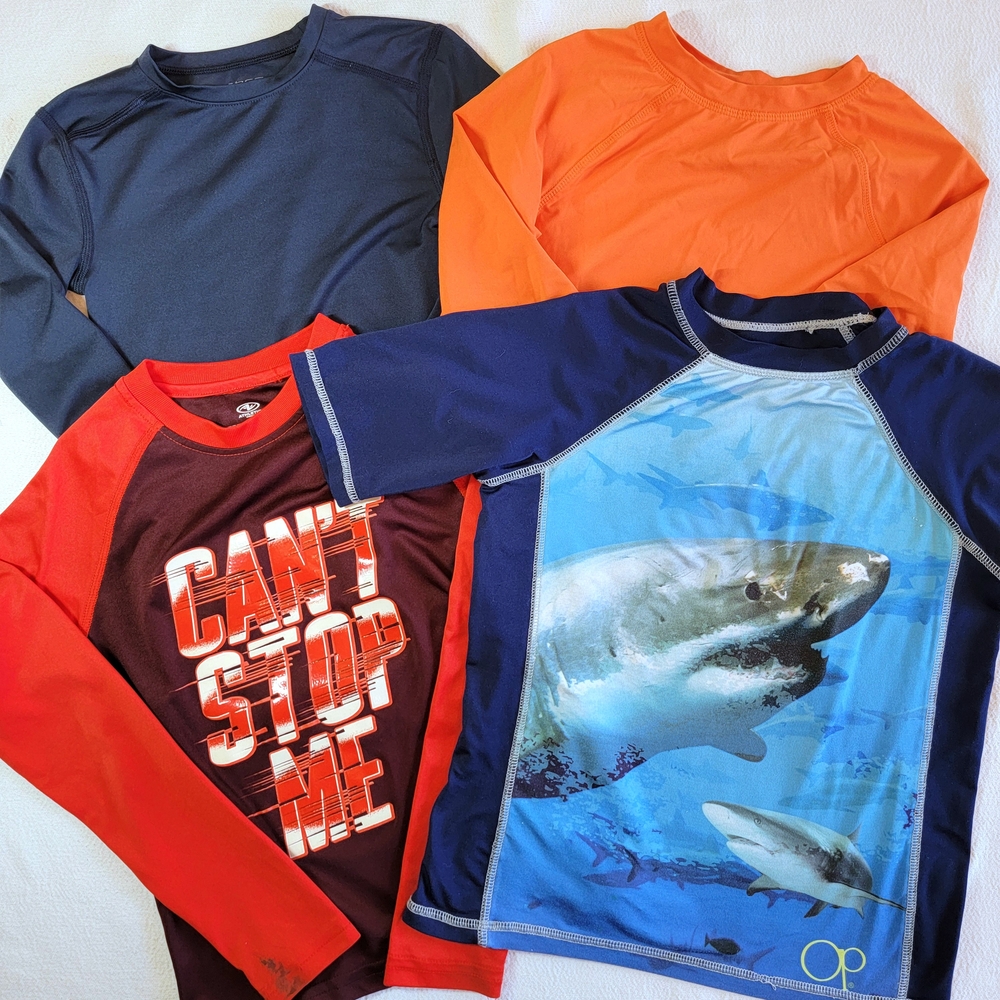 Lot Of 4 Kids Sport T-Shirts Size 6/7 Performance Compression Great White Shark